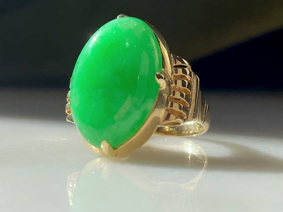 Dyed Jadeite Ring with Scrolled Shoulders in 22K Yellow Gold
